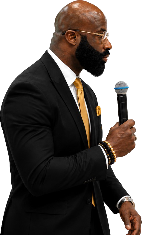 Lindsberg S. Pettway Jr. speaking with a microphone